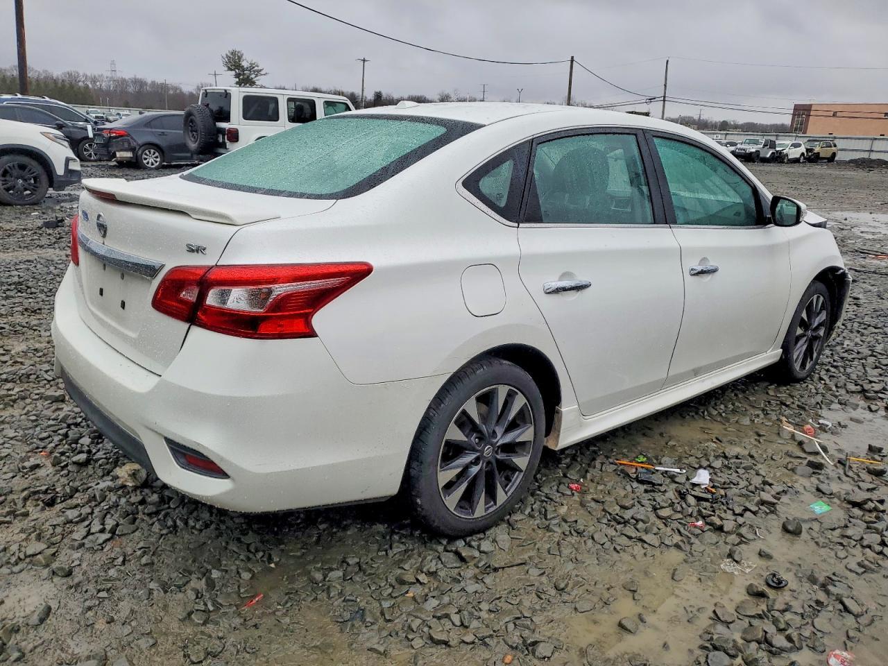 2017 Nissan Sentra S - Фото 3