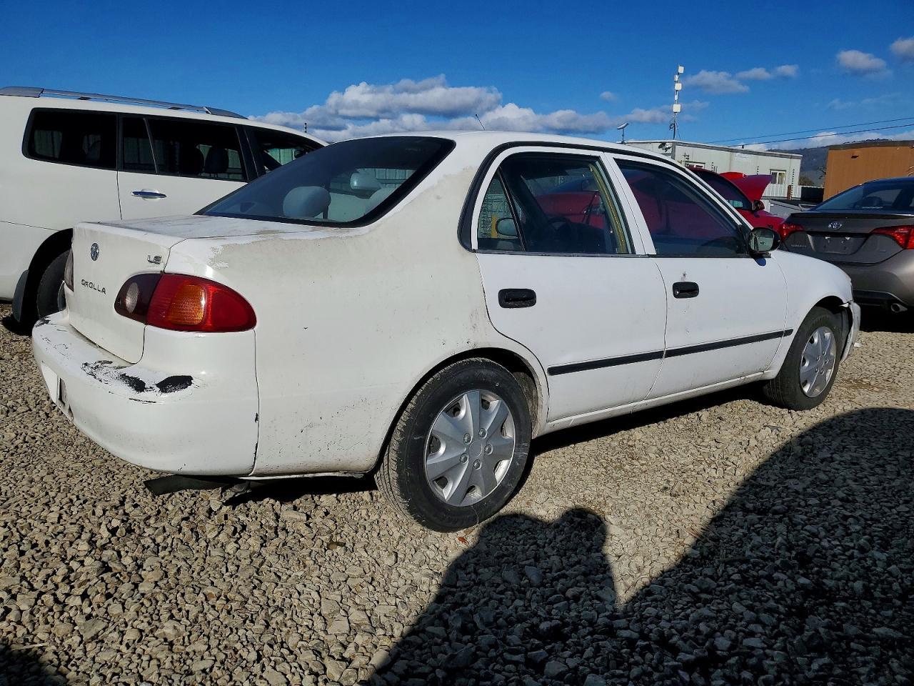2001 Toyota Corolla Ce - Image 3