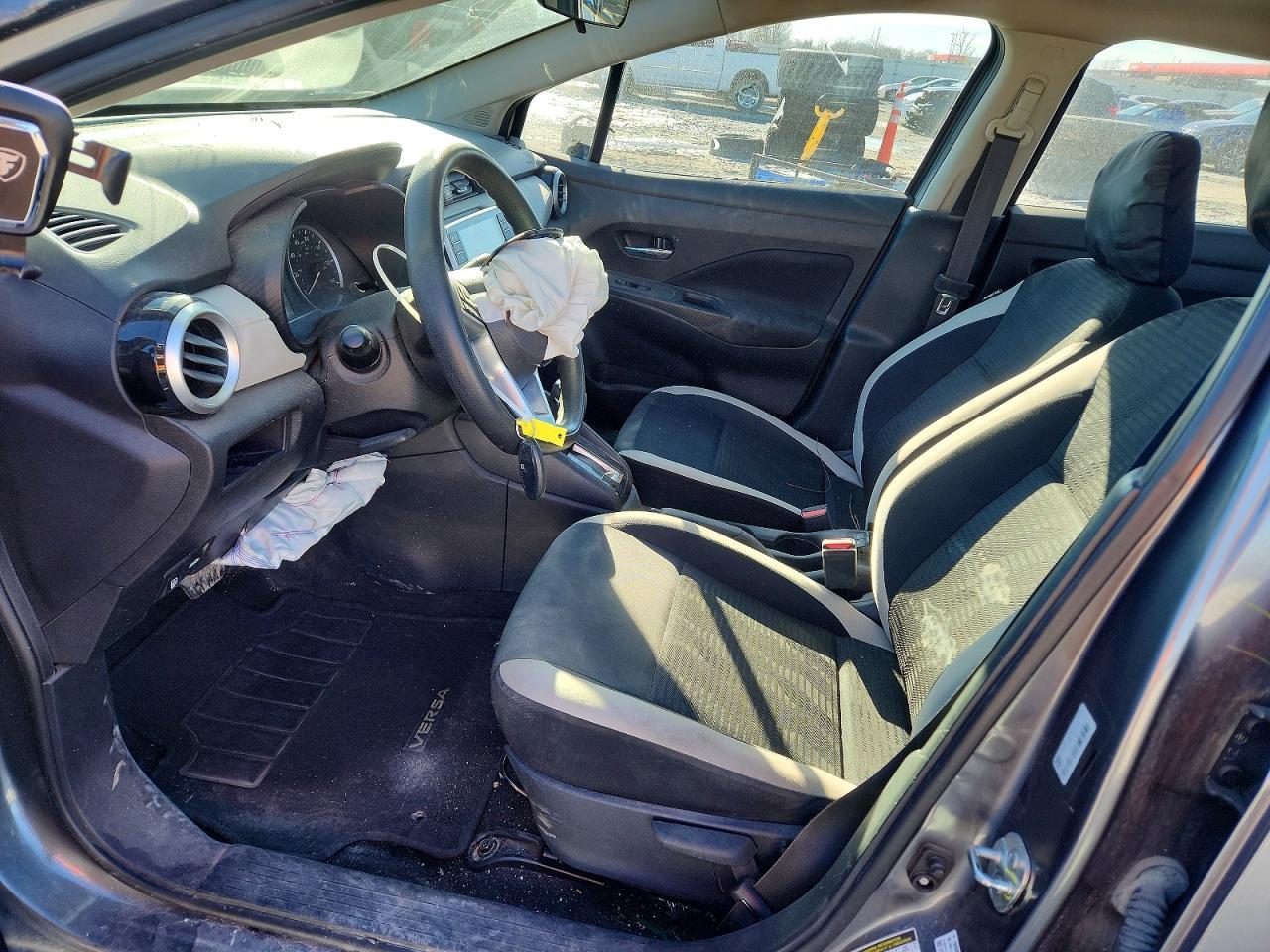 2021 Nissan Versa Sv - Фото 7