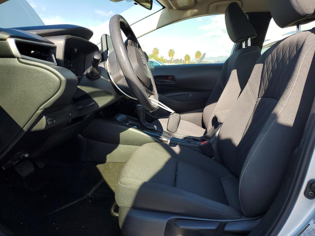 2024 Toyota Corolla Le - Фото 7