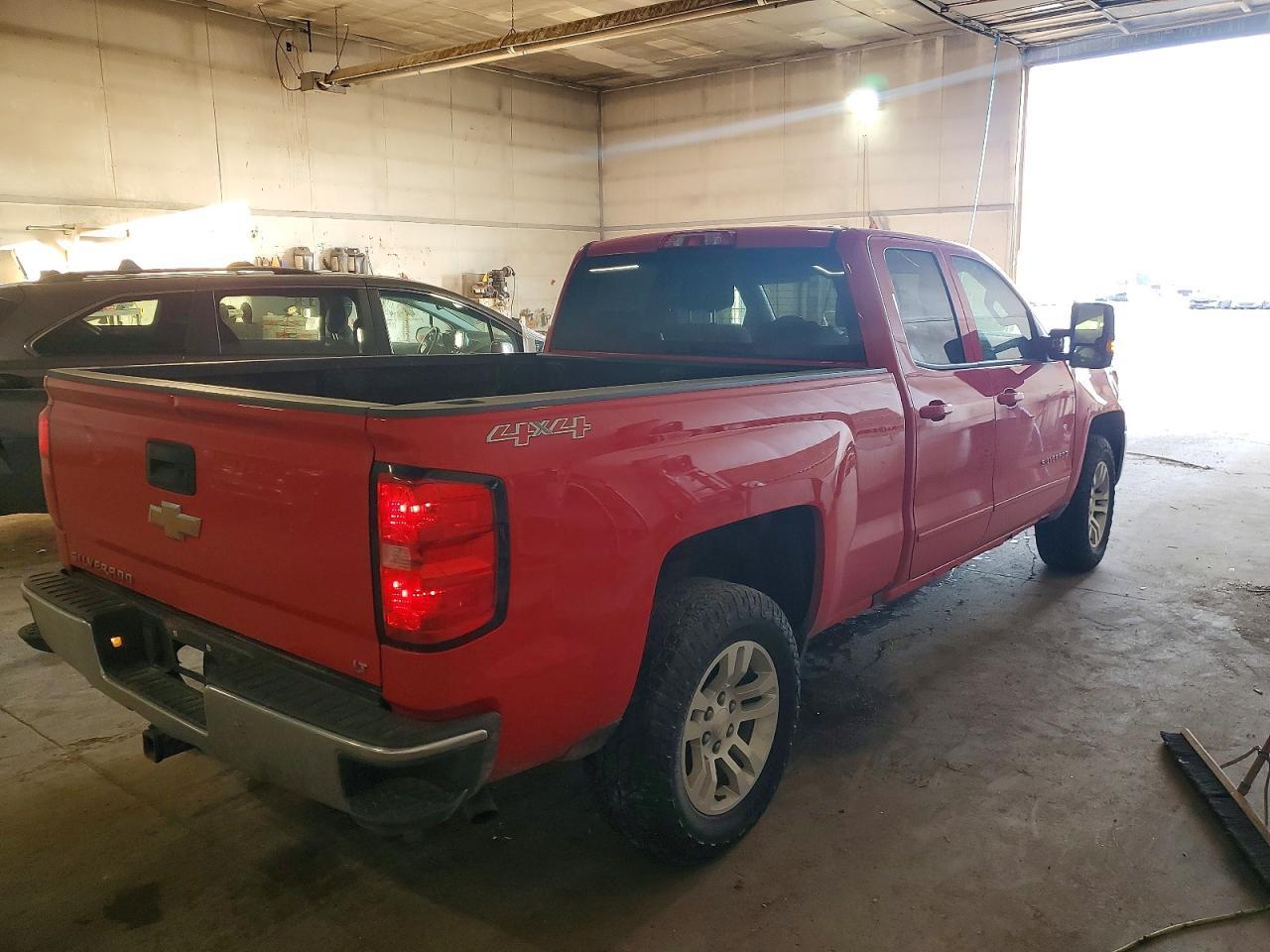 2017 Chevrolet Silverado K1500 Lt - Фото 3