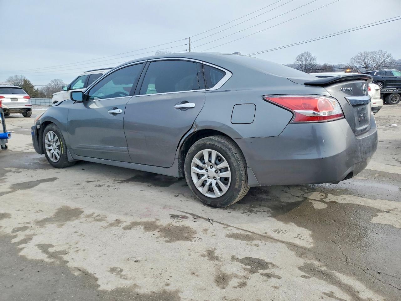 2015 Nissan Altima 2.5 - Фото 2