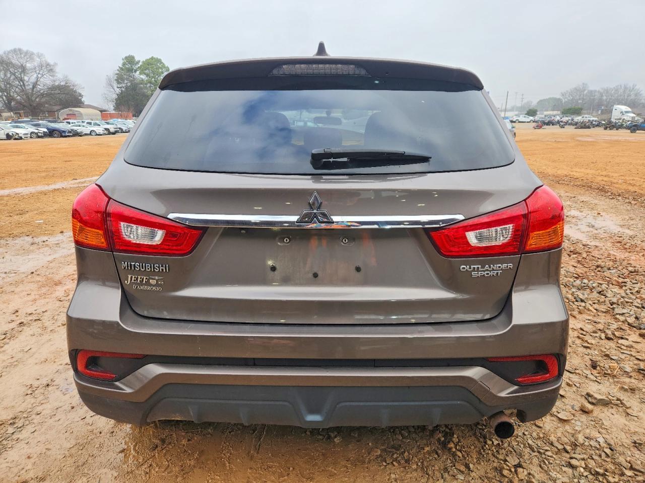 2018 Mitsubishi Outlander Sport Es - Фото 6