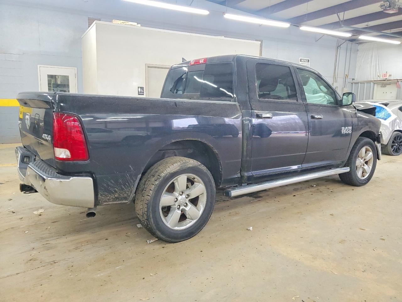 2017 Ram 1500 Slt - Фото 3