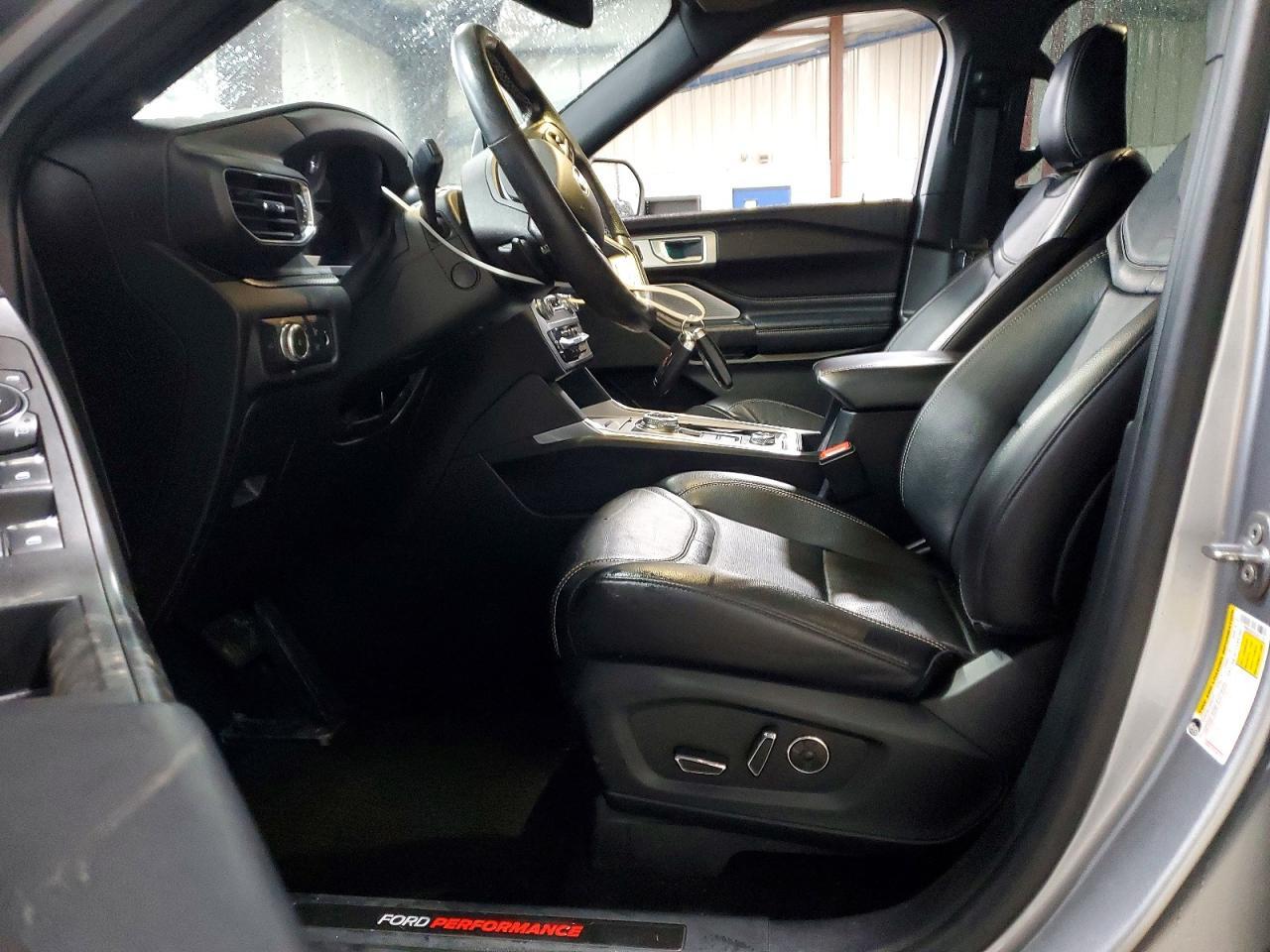 2020 Ford Explorer St - Image 7