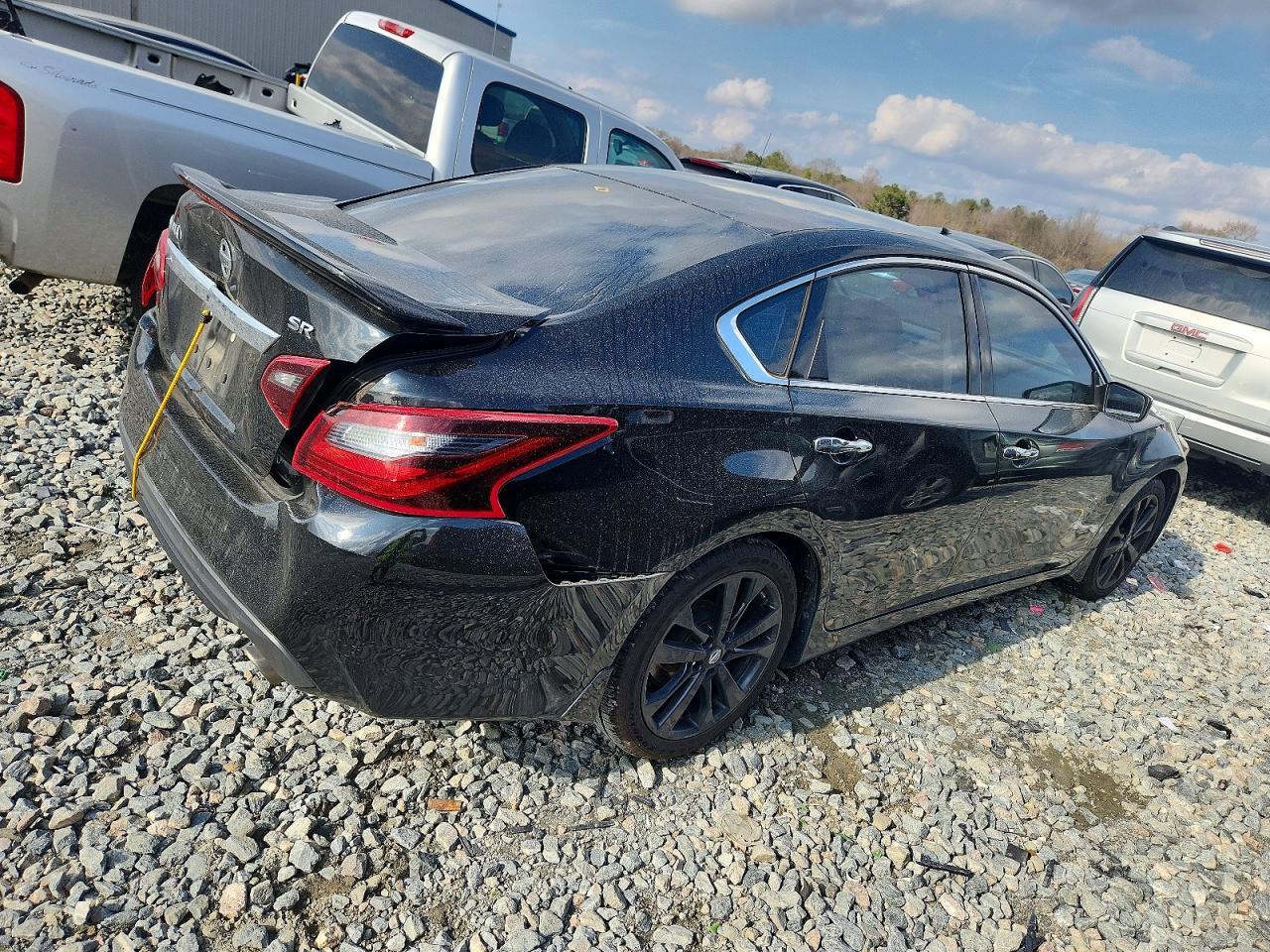 2017 Nissan Altima 2.5 - Фото 3