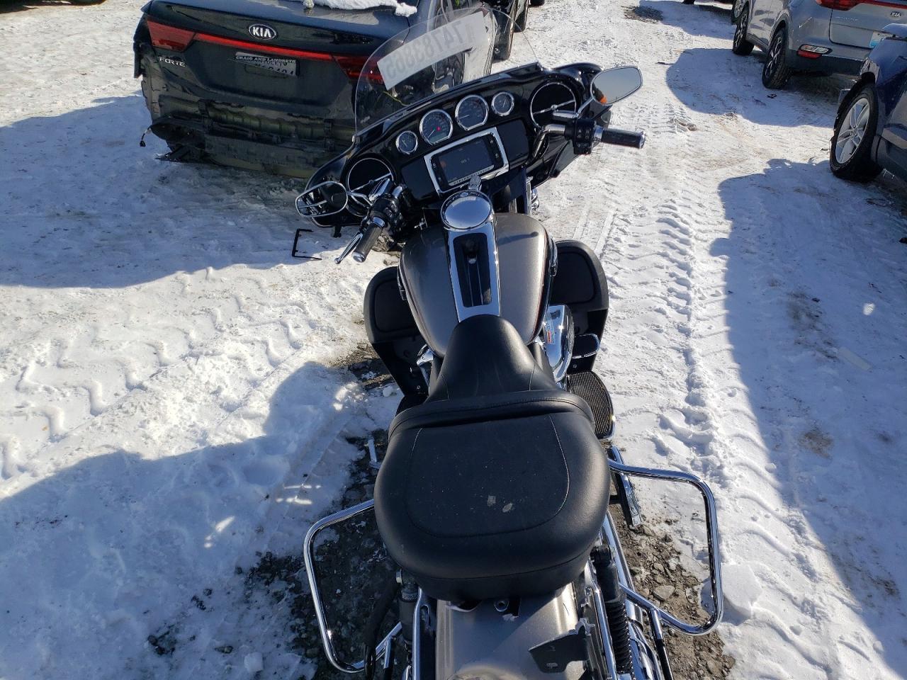 2017 Harley-Davidson Flhtcu Ultra Classic Electra Glide - Image 6