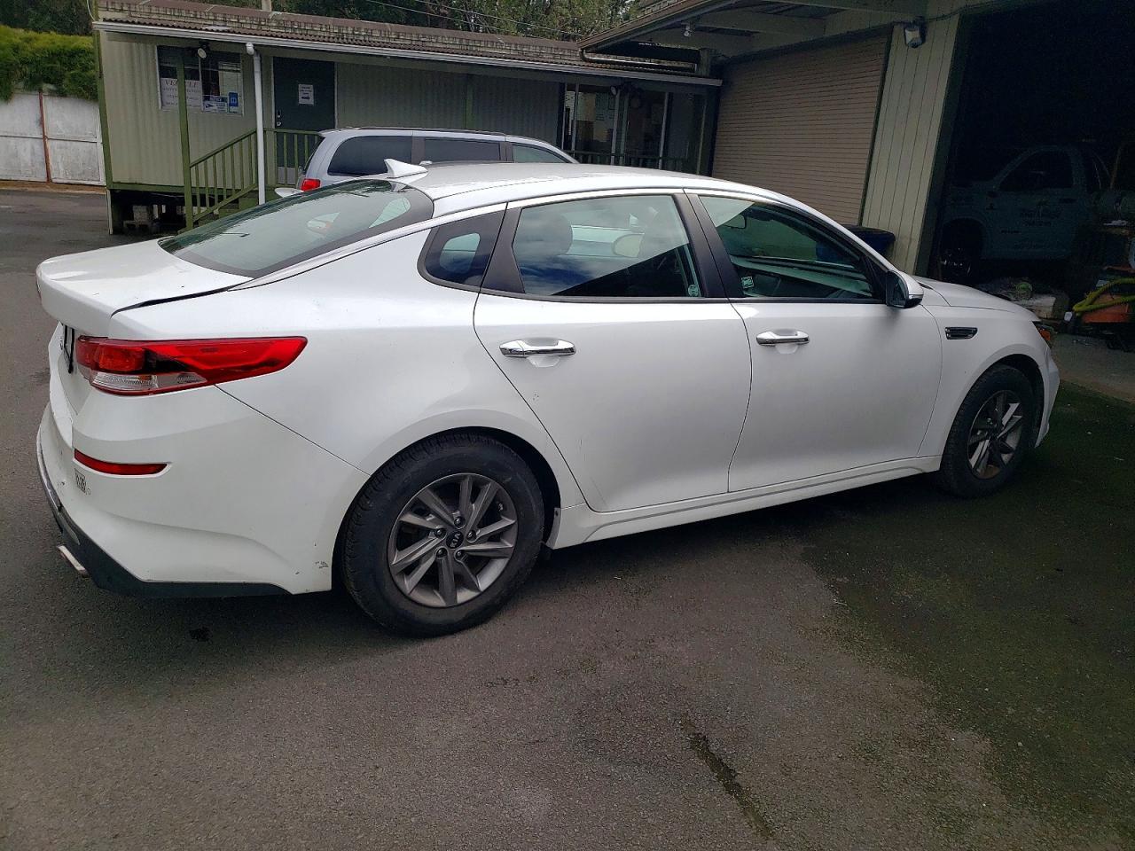 2020 Kia Optima Lx - Фото 3