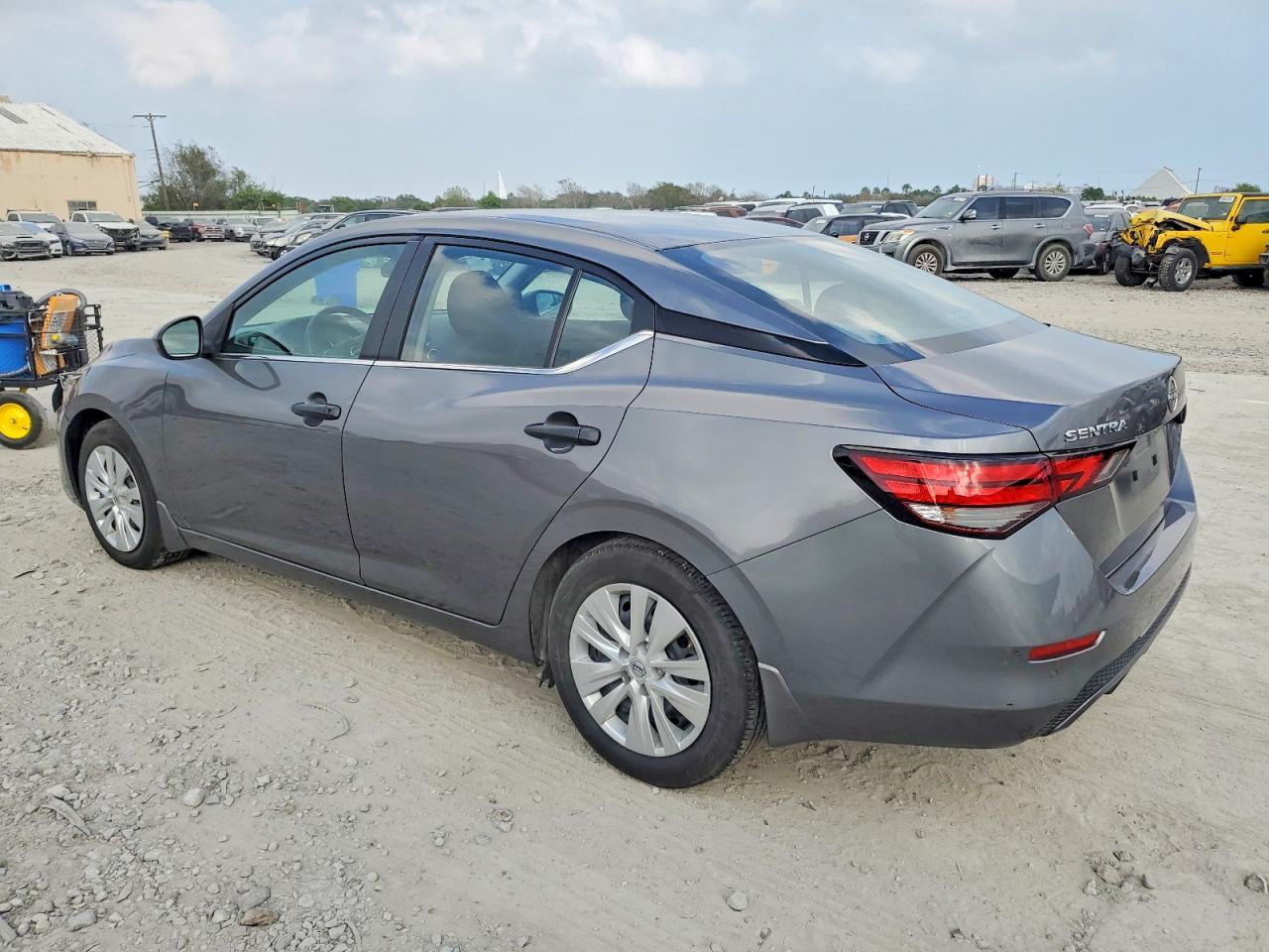 2024 Nissan Sentra S - Фото 2