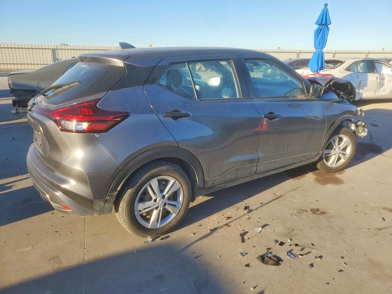 2024 Nissan Kicks S - Фото 3