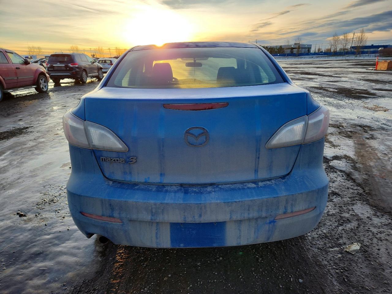2013 Mazda 3 I - Image 6