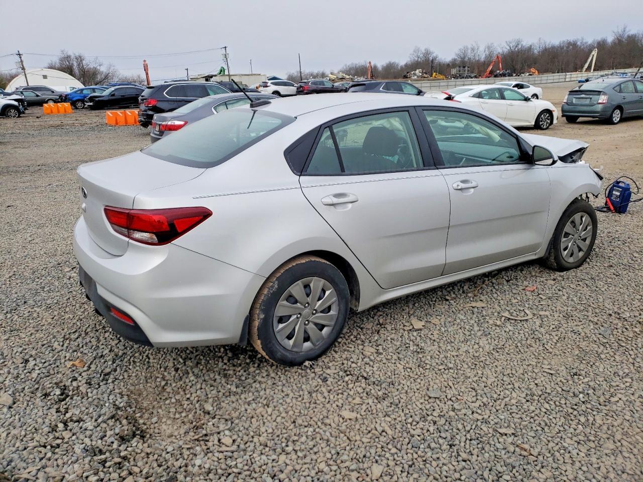 2020 Kia Rio Lx - Фото 3