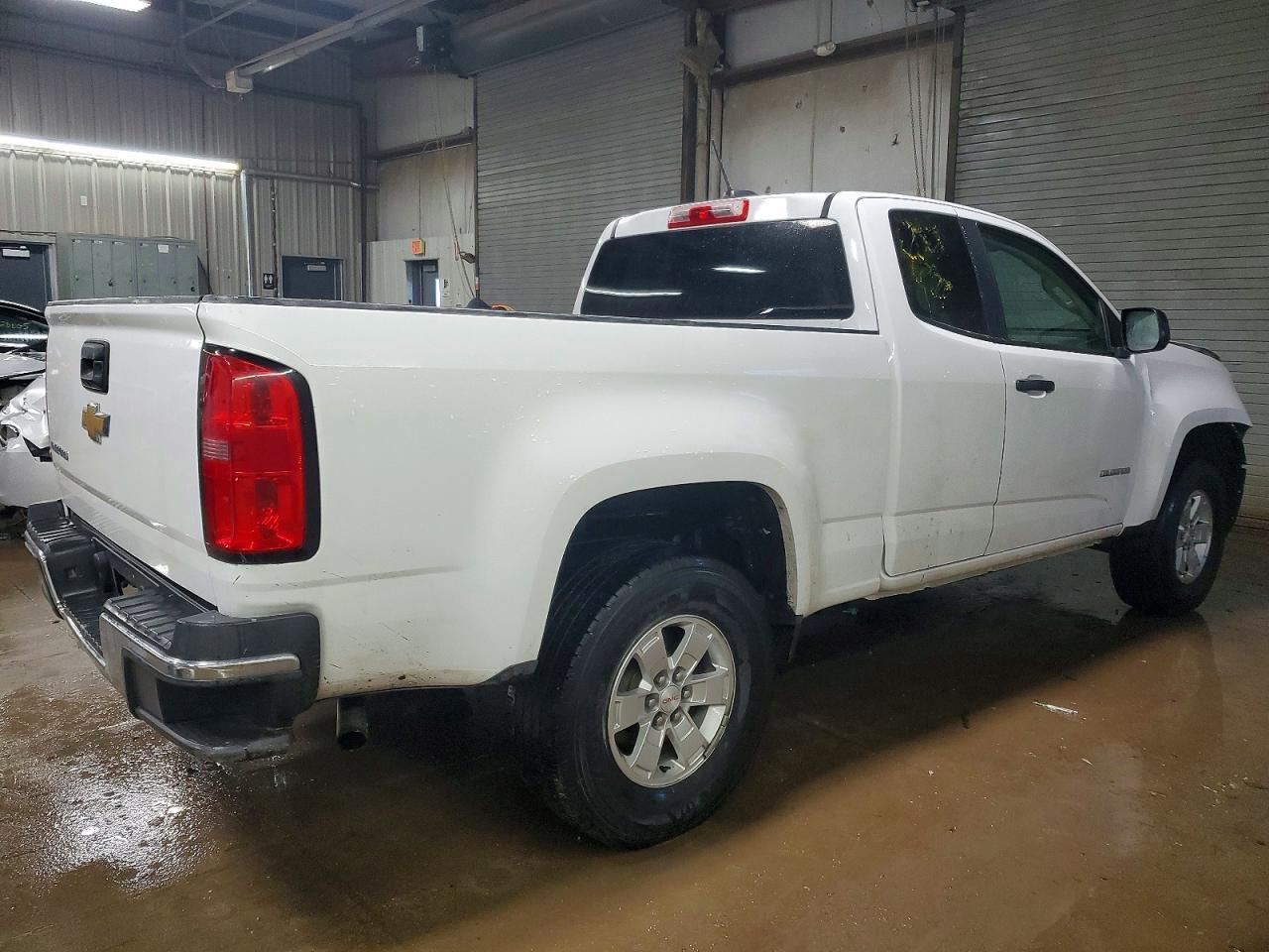 2015 Chevrolet Colorado - Фото 3