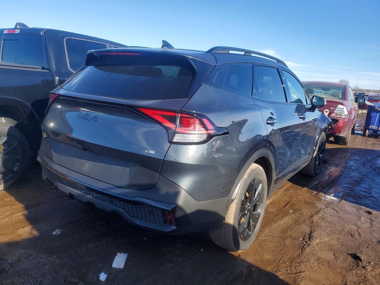 2025 Kia Sportage X Line - Image 3