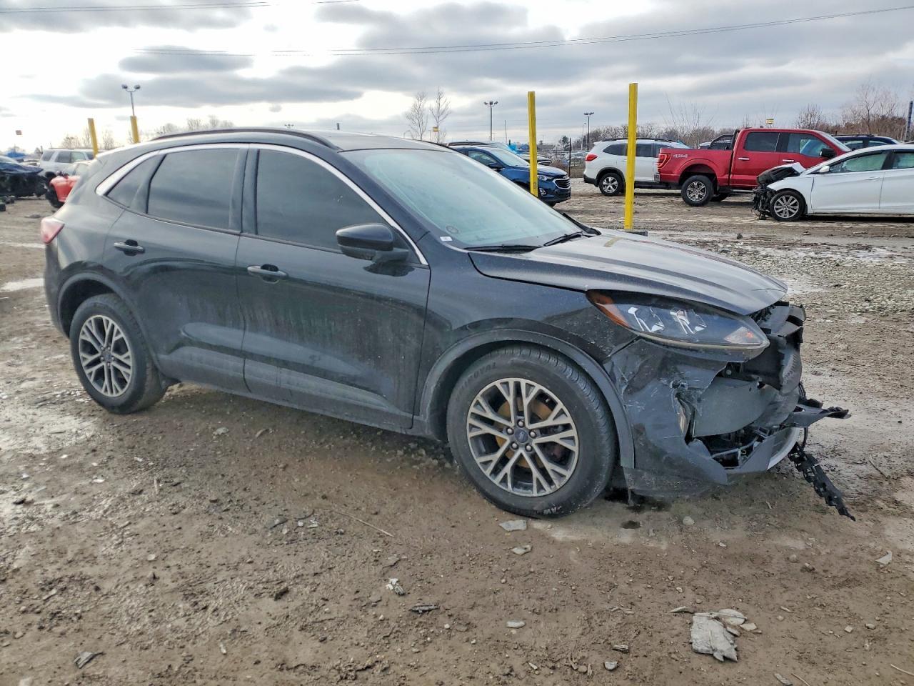 2020 Ford Escape Sel - Фото 4