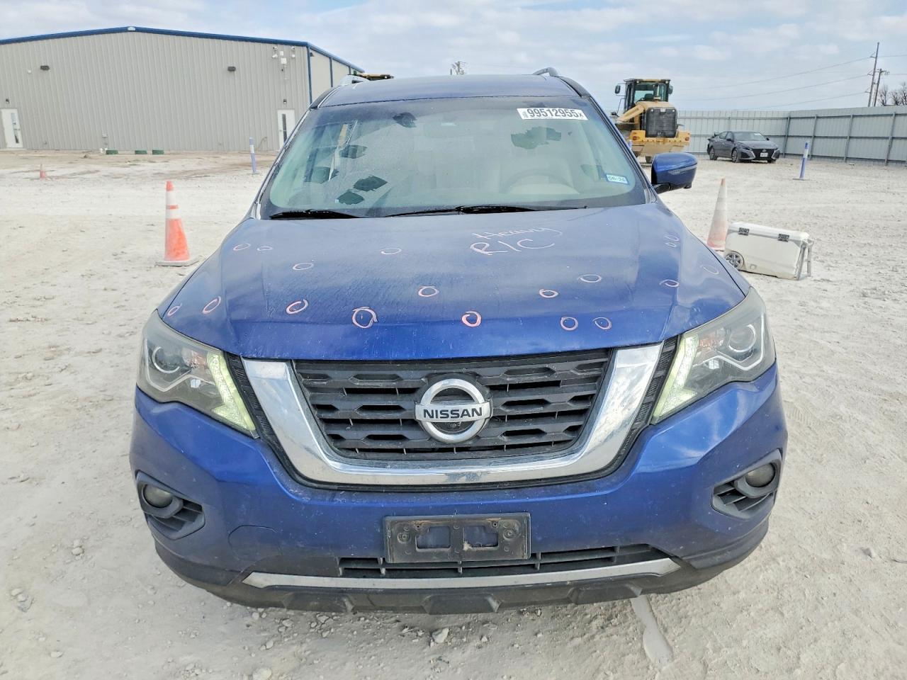 2017 Nissan Pathfinder S - Фото 5