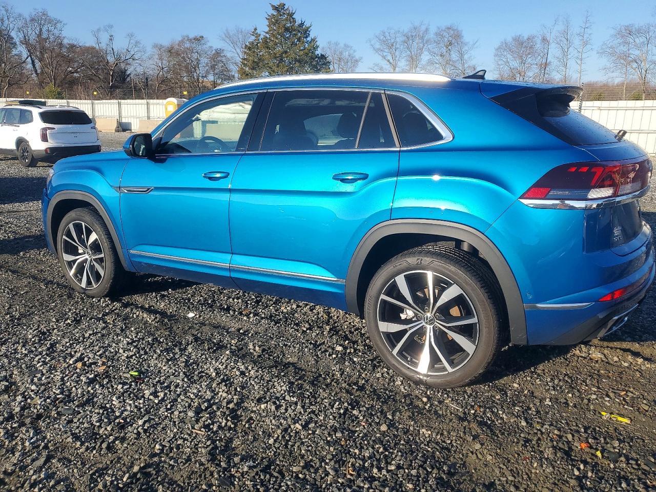 2024 Volkswagen Atlas Cross Sport Sel Premium R-Line - Фото 2