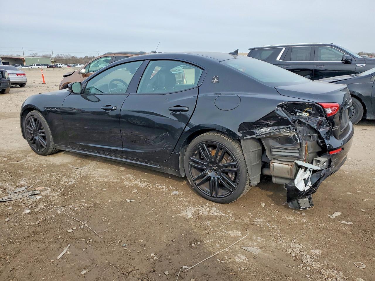 2018 Maserati Ghibli - Image 2