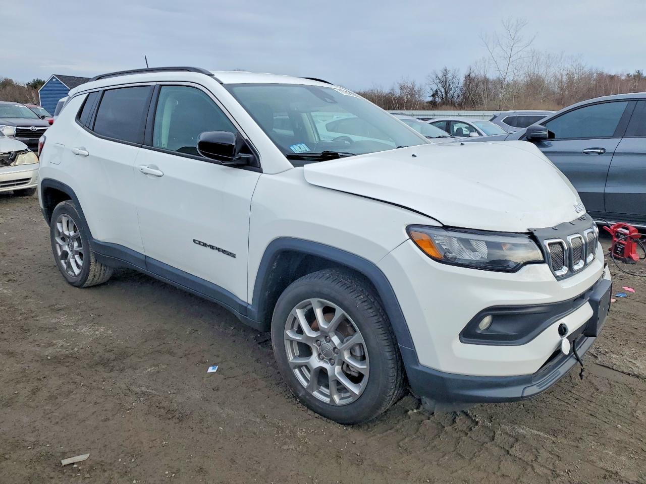 2022 Jeep Compass Latitude Lux - Фото 4