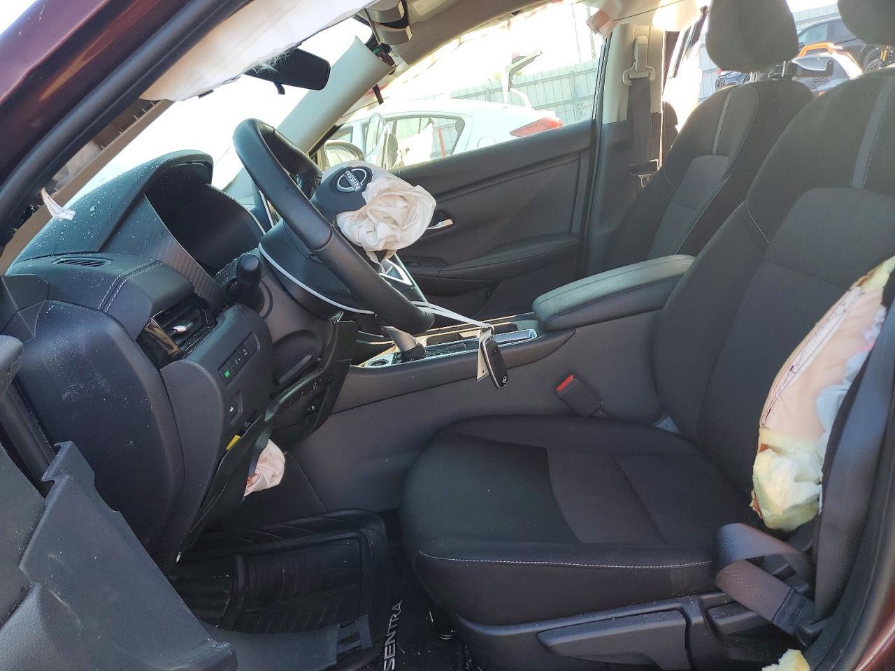 2025 Nissan Sentra Sv - Image 7