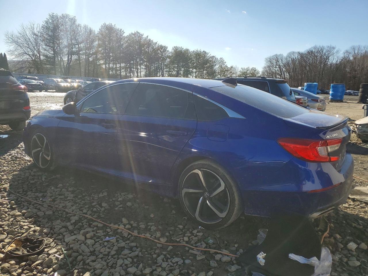 2021 Honda Accord Sport - Фото 2