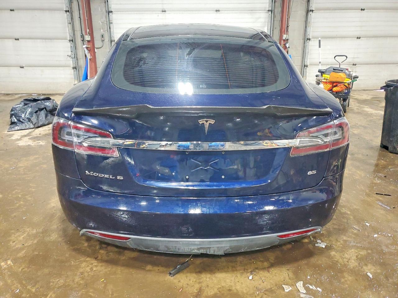 2013 Tesla Model S - Image 6
