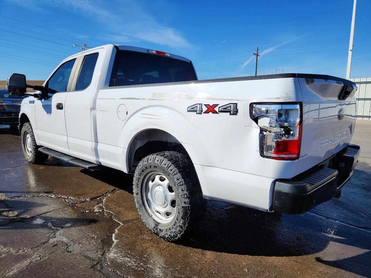 2018 Ford F150 Super Cab - Image 2