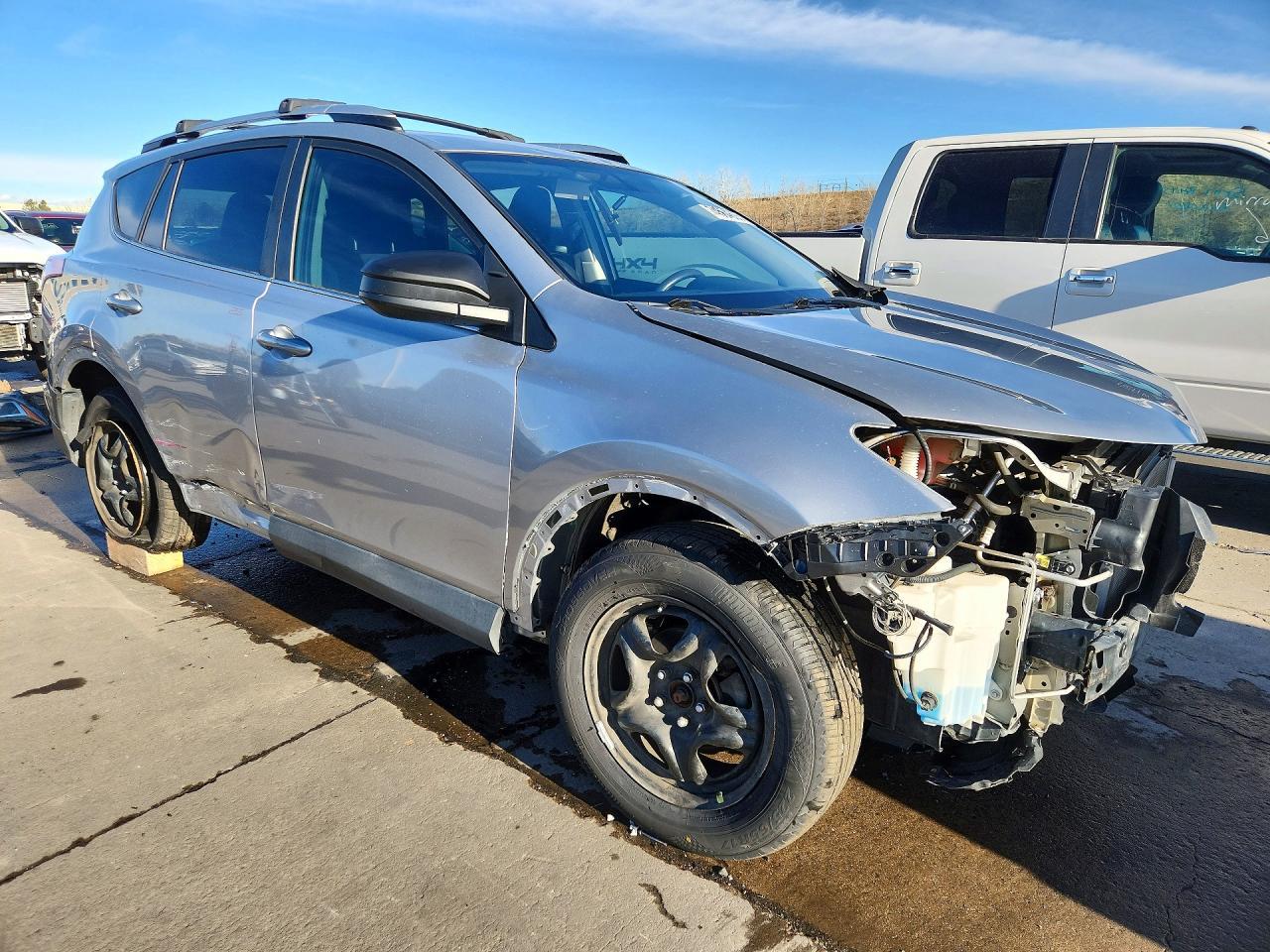 2016 Toyota Rav4 Le - Image 4