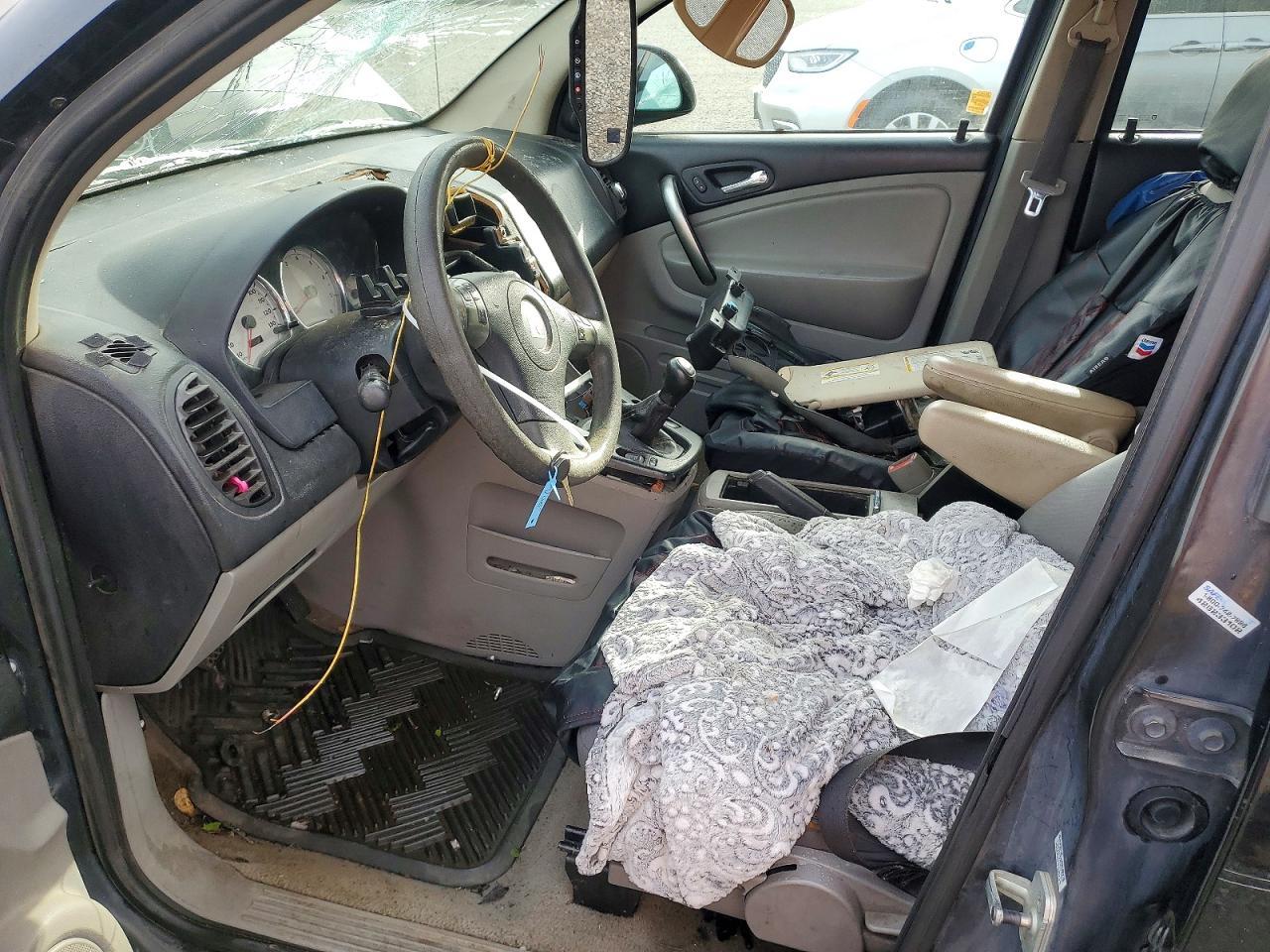 2006 Saturn Vue - Image 7