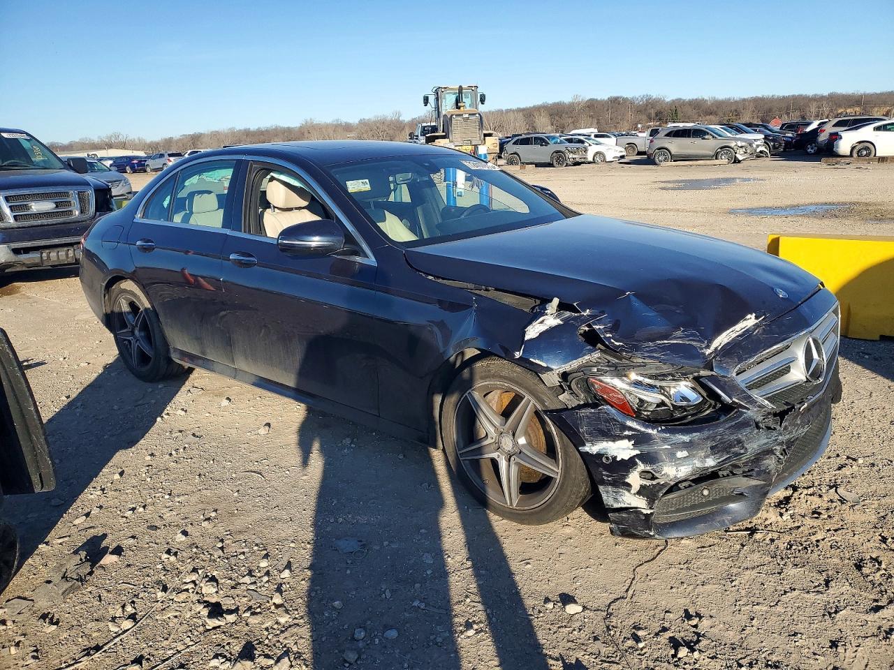 2017 Mercedes-Benz E 300 4Matic - Image 4