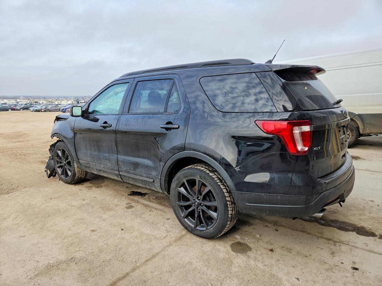 2018 Ford Explorer Xlt - Image 2