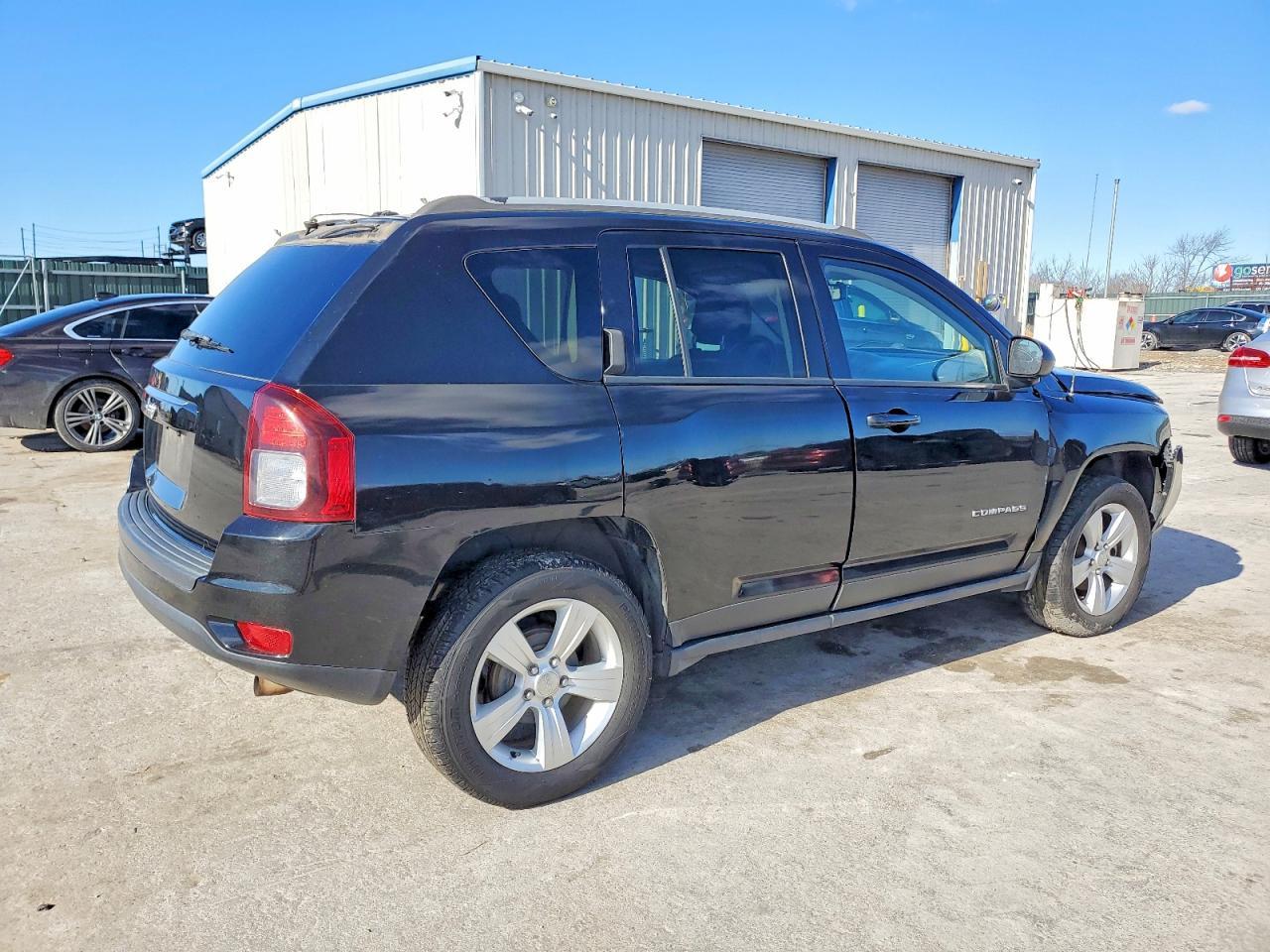 2016 Jeep Compass Sport - Фото 3
