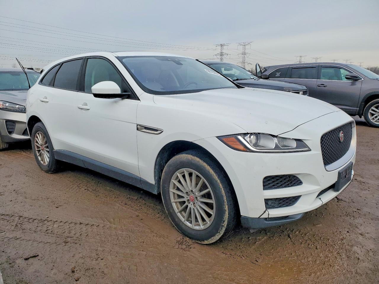 2017 Jaguar F-Pace - Image 4