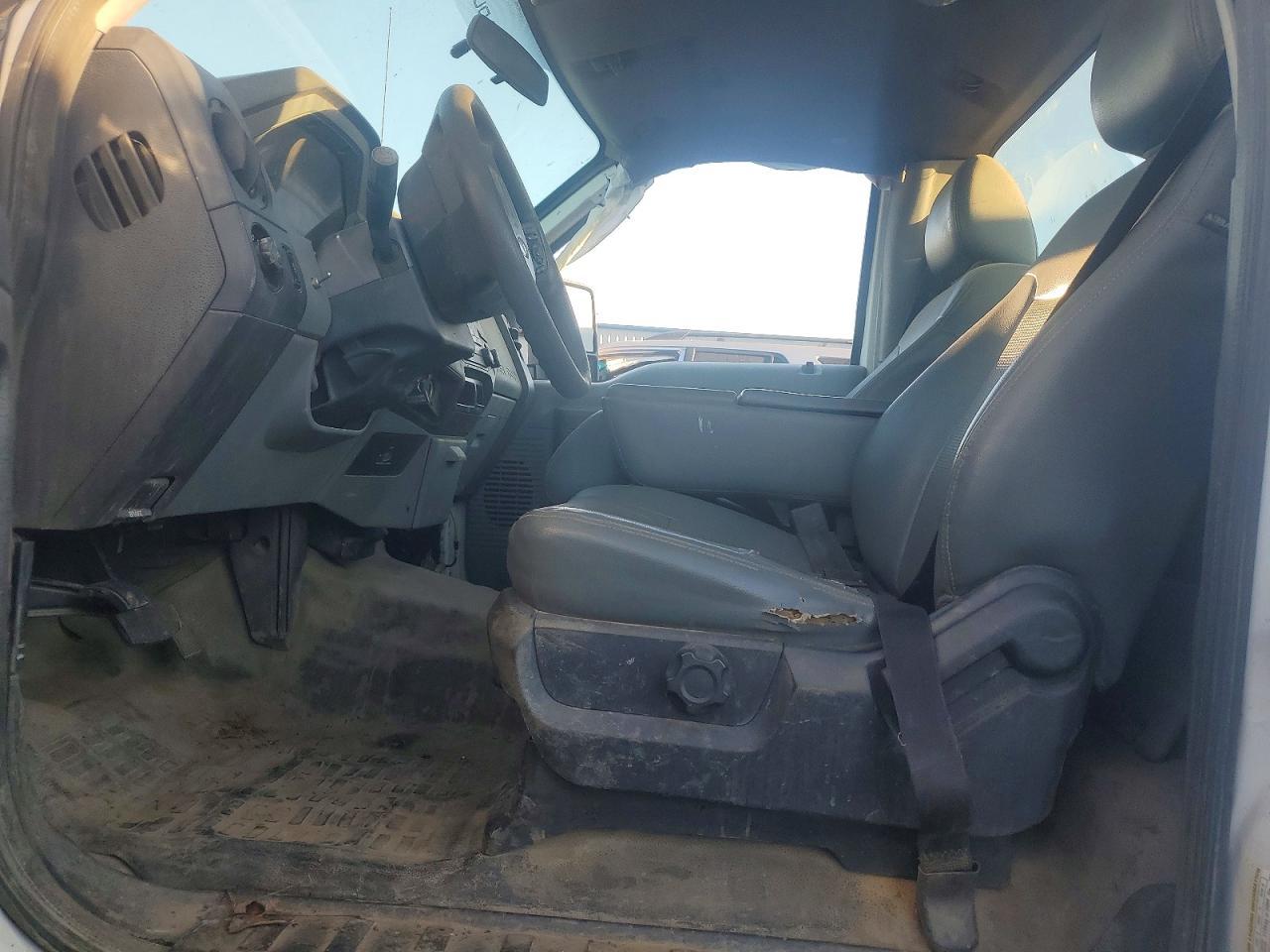 2013 Ford F250 Super Duty - Фото 7