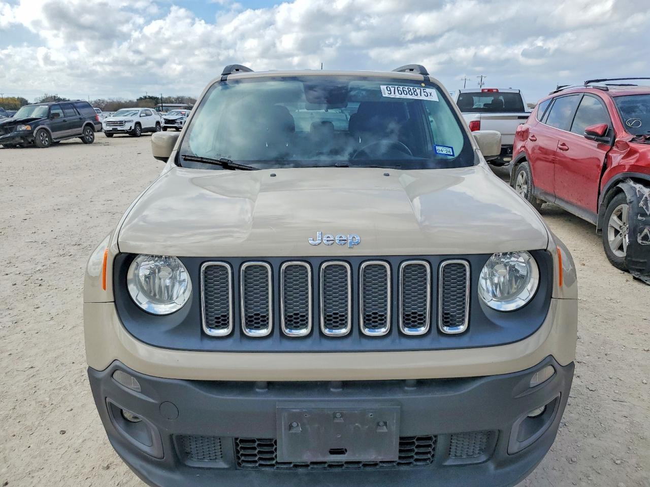 2016 Jeep Renegade Latitude - Image 5