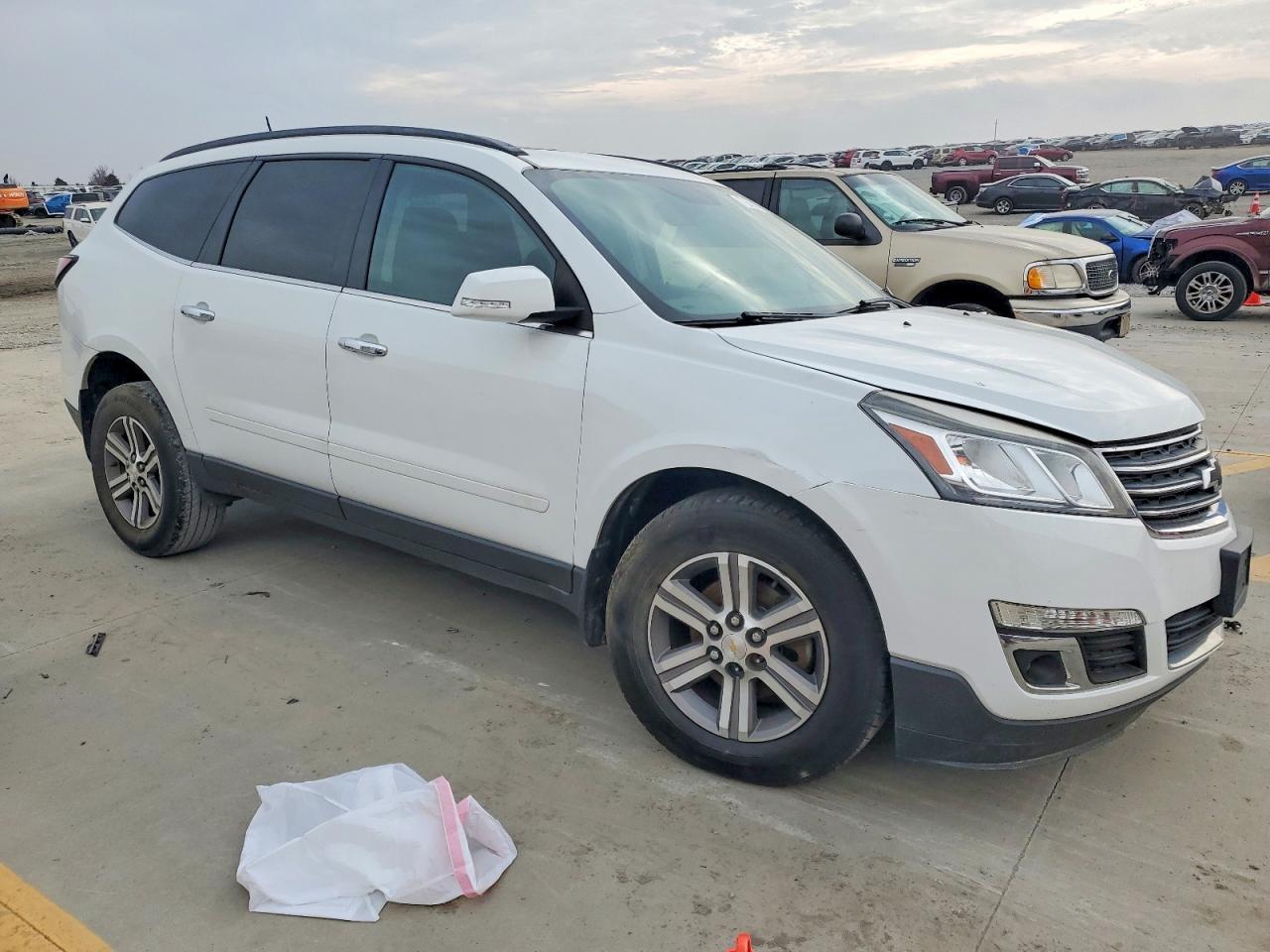 2017 Chevrolet Traverse Lt - Фото 4