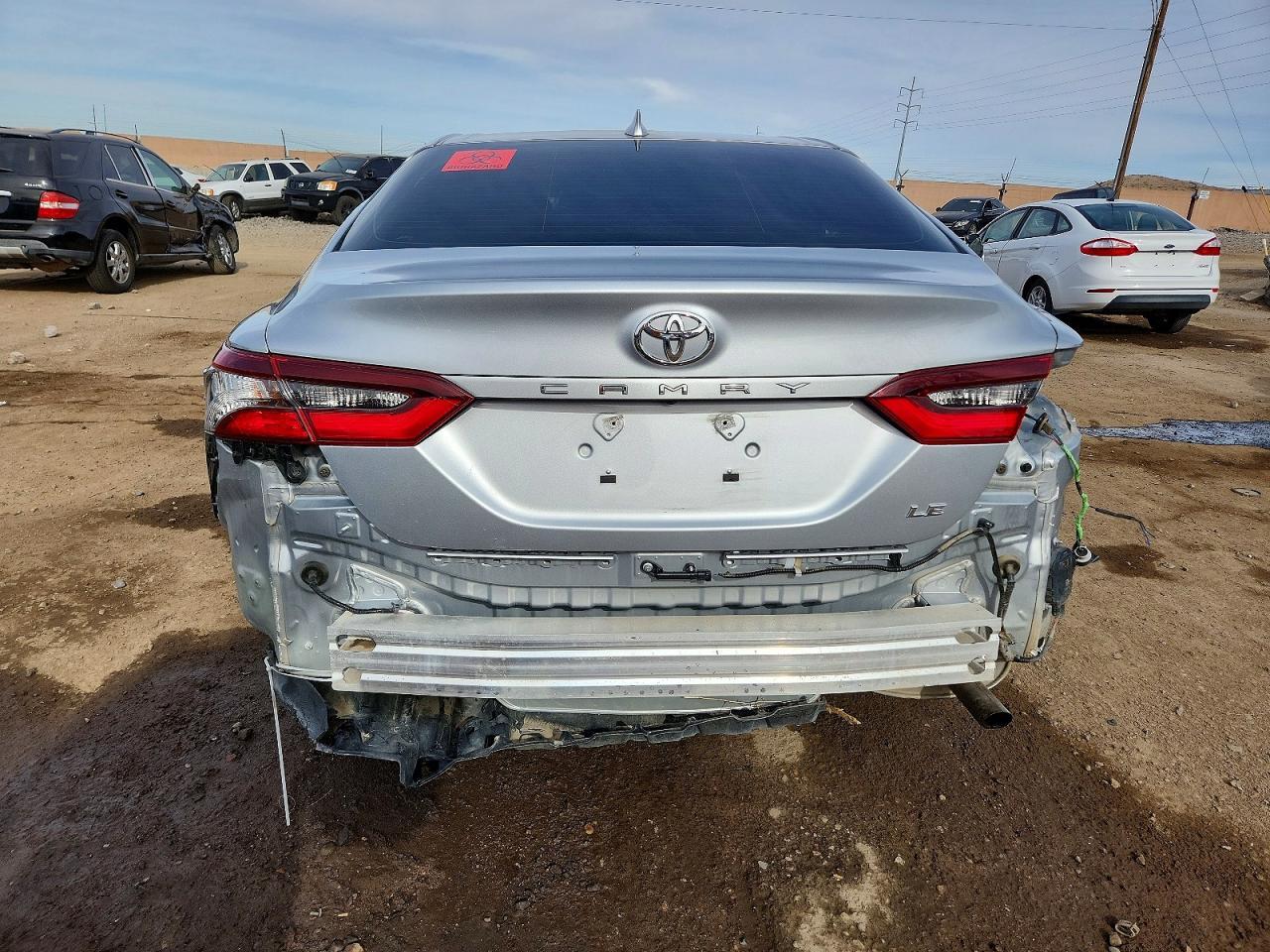 2024 Toyota Camry Le - Фото 6