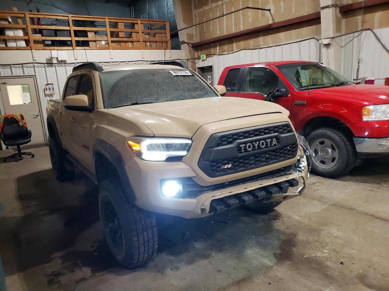 2016 Toyota Tacoma - Image 4
