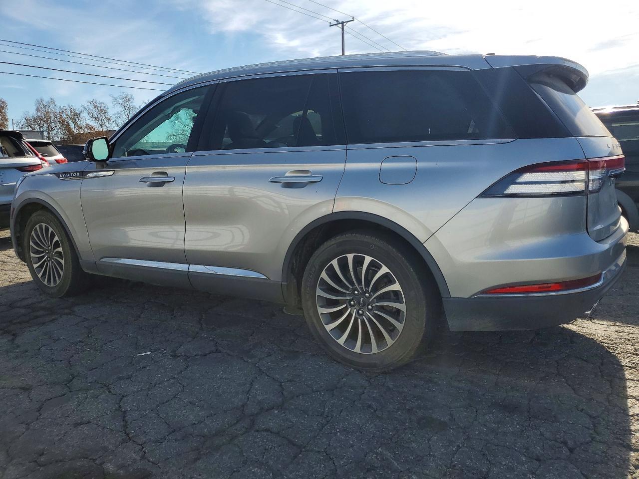 2021 Lincoln Aviator Reserve - Фото 2