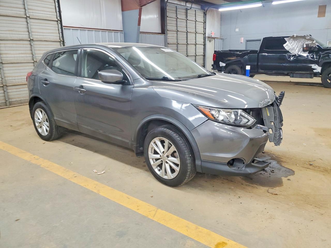 2018 Nissan Rogue Sport S - Фото 4