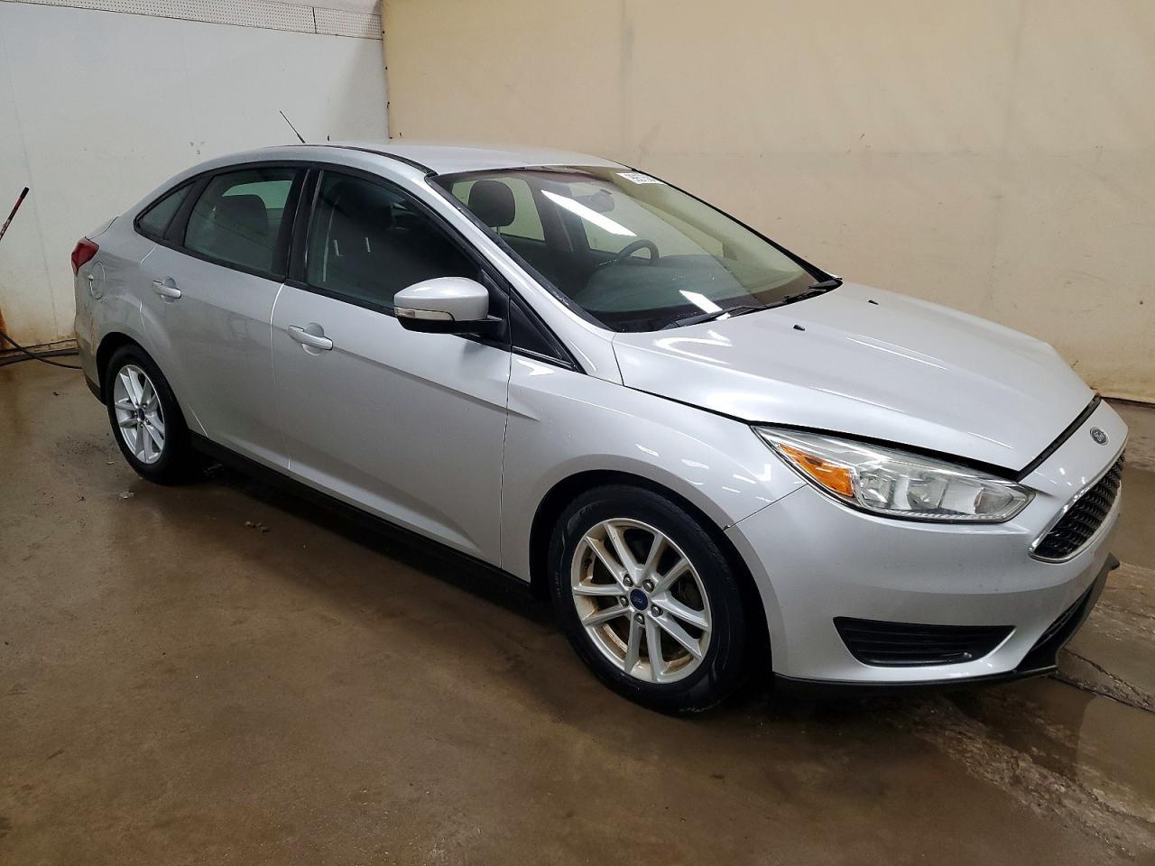 2016 Ford Focus Se - Фото 4