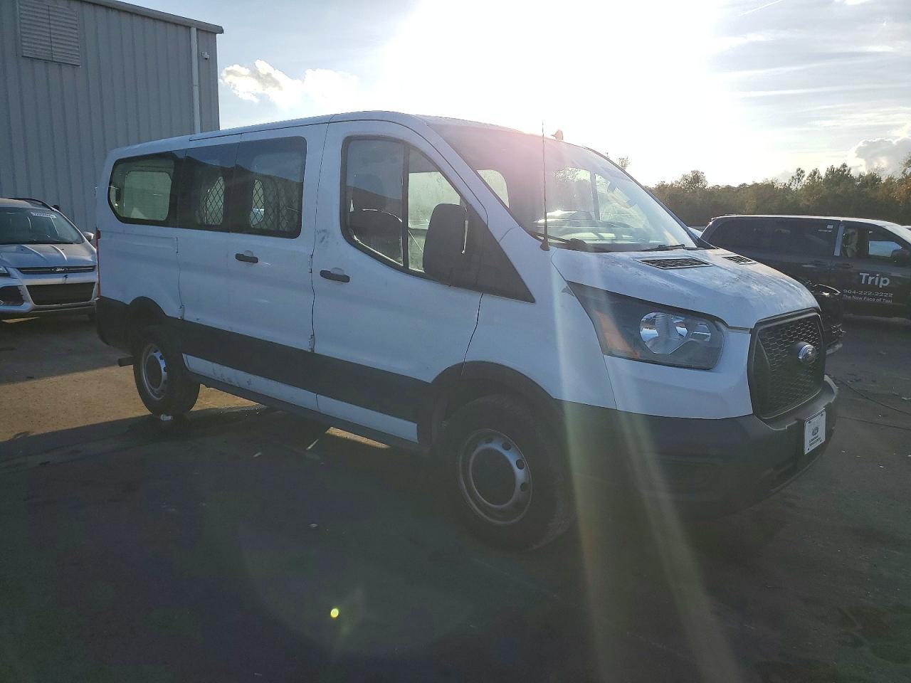 2021 Ford Transit T-150 - Фото 4