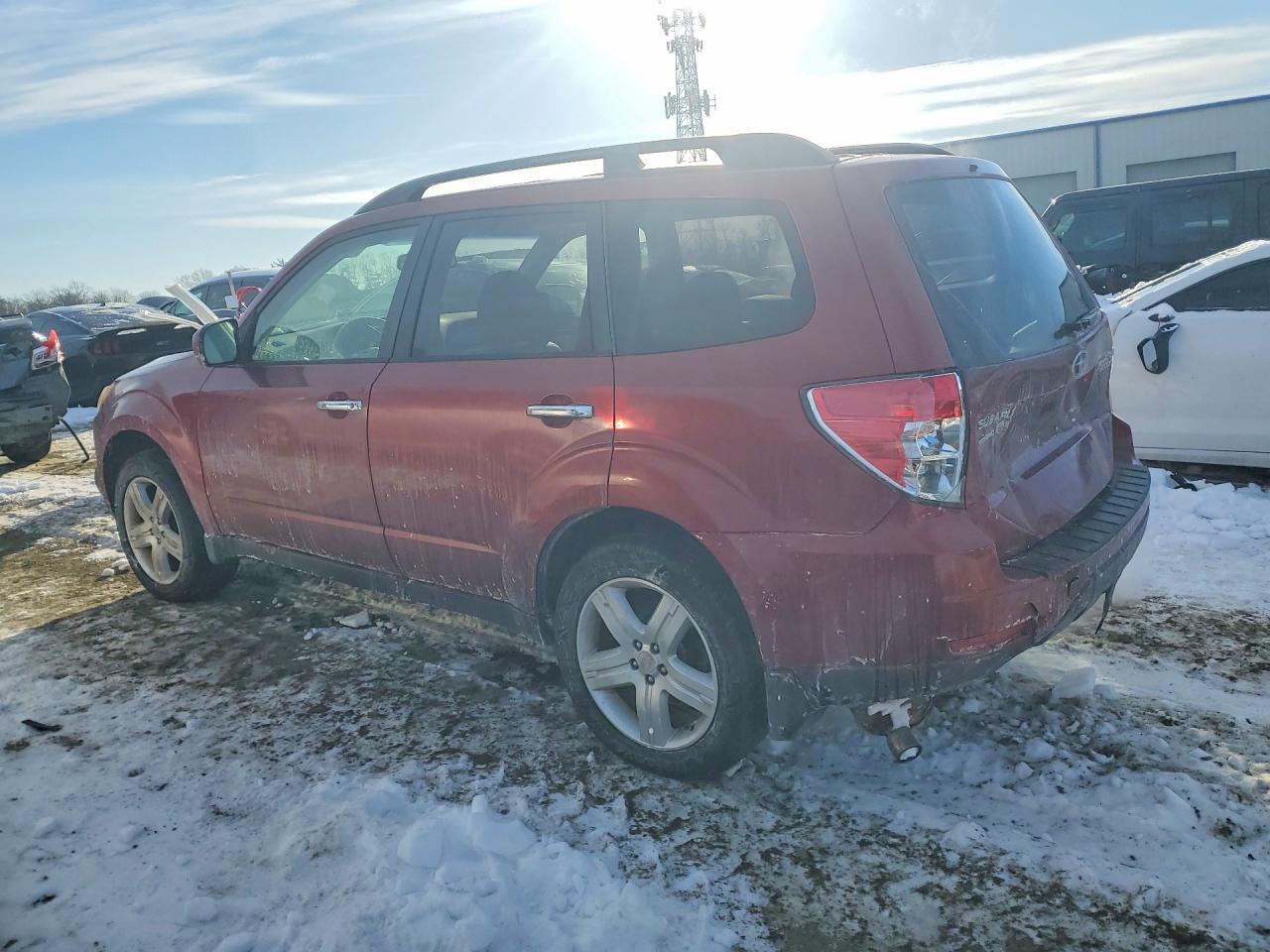 2010 Suba Forester 2 - Фото 2