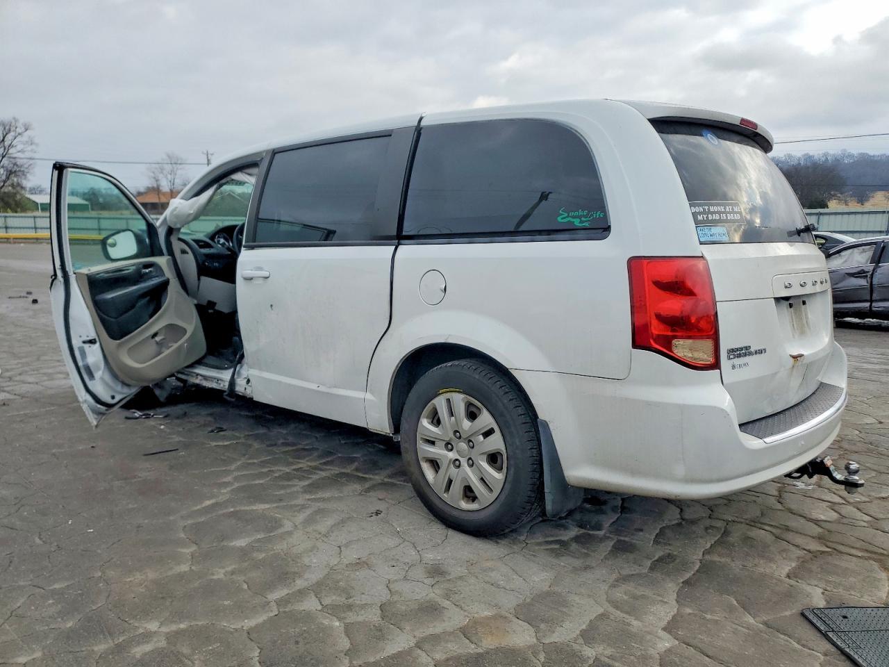 2018 Dodge Grand Caravan Se - Image 2