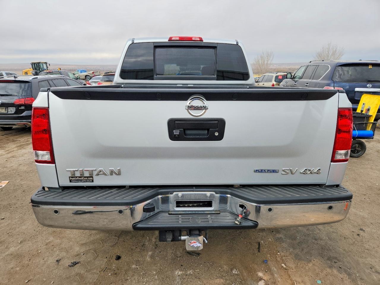 2014 Nissan Titan S - Фото 6