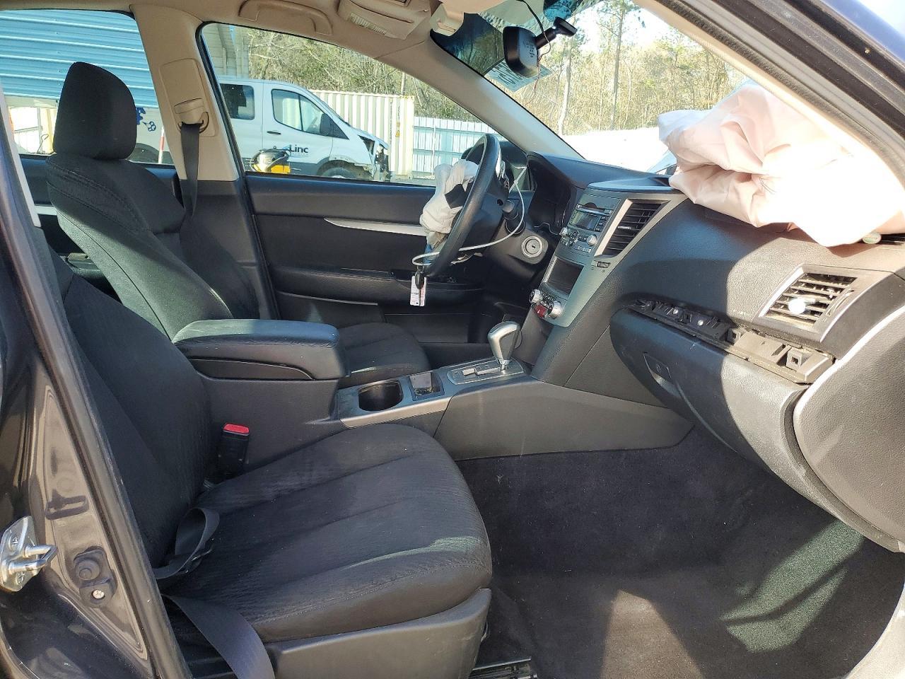 2010 Subaru Legacy 2.5I - Фото 7