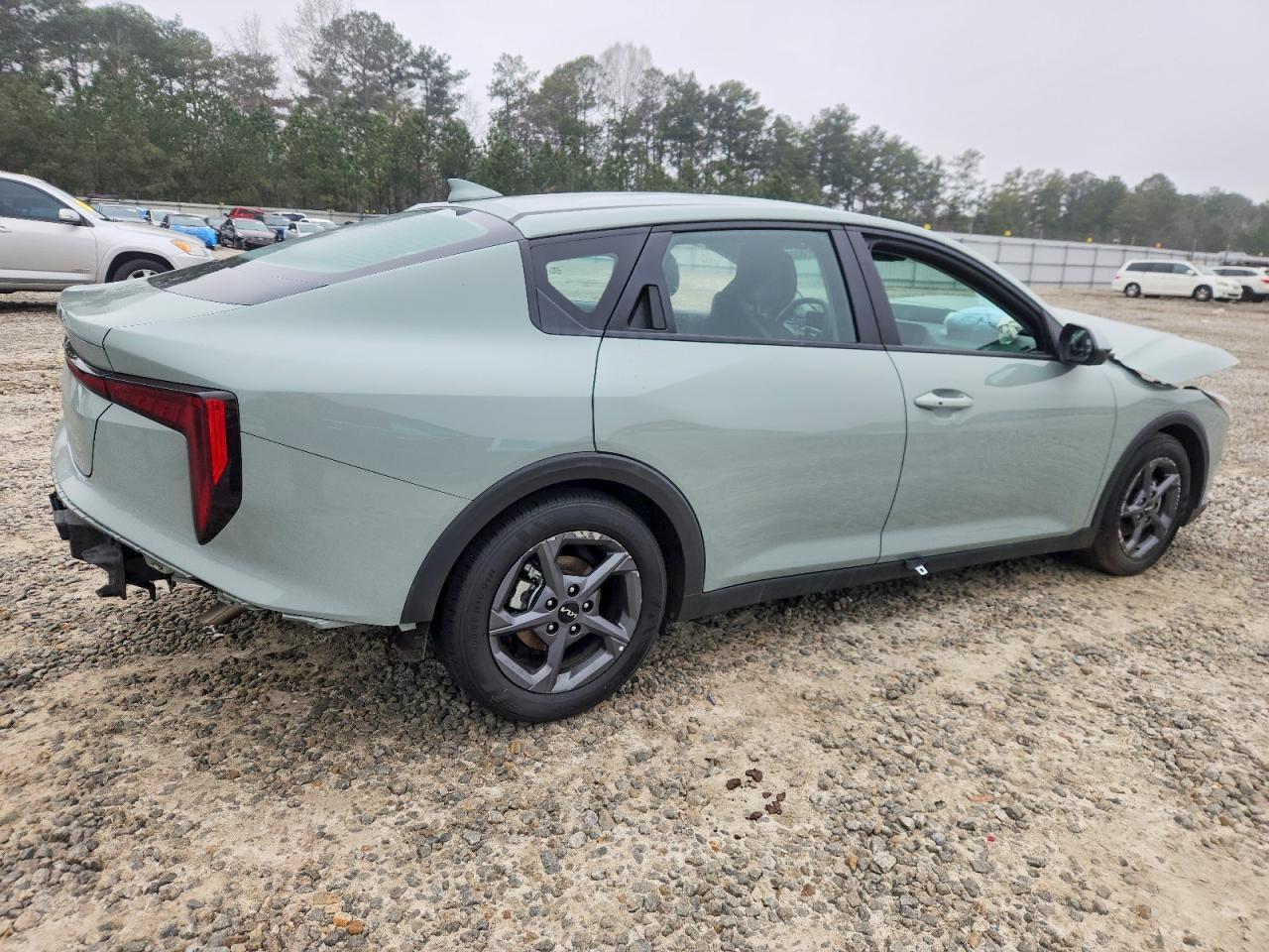 2025 Kia K4 Lx - Image 3