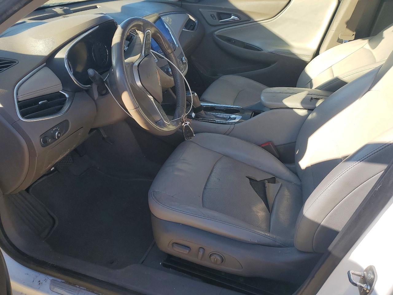 2019 Chevrolet Malibu Premier - Image 7