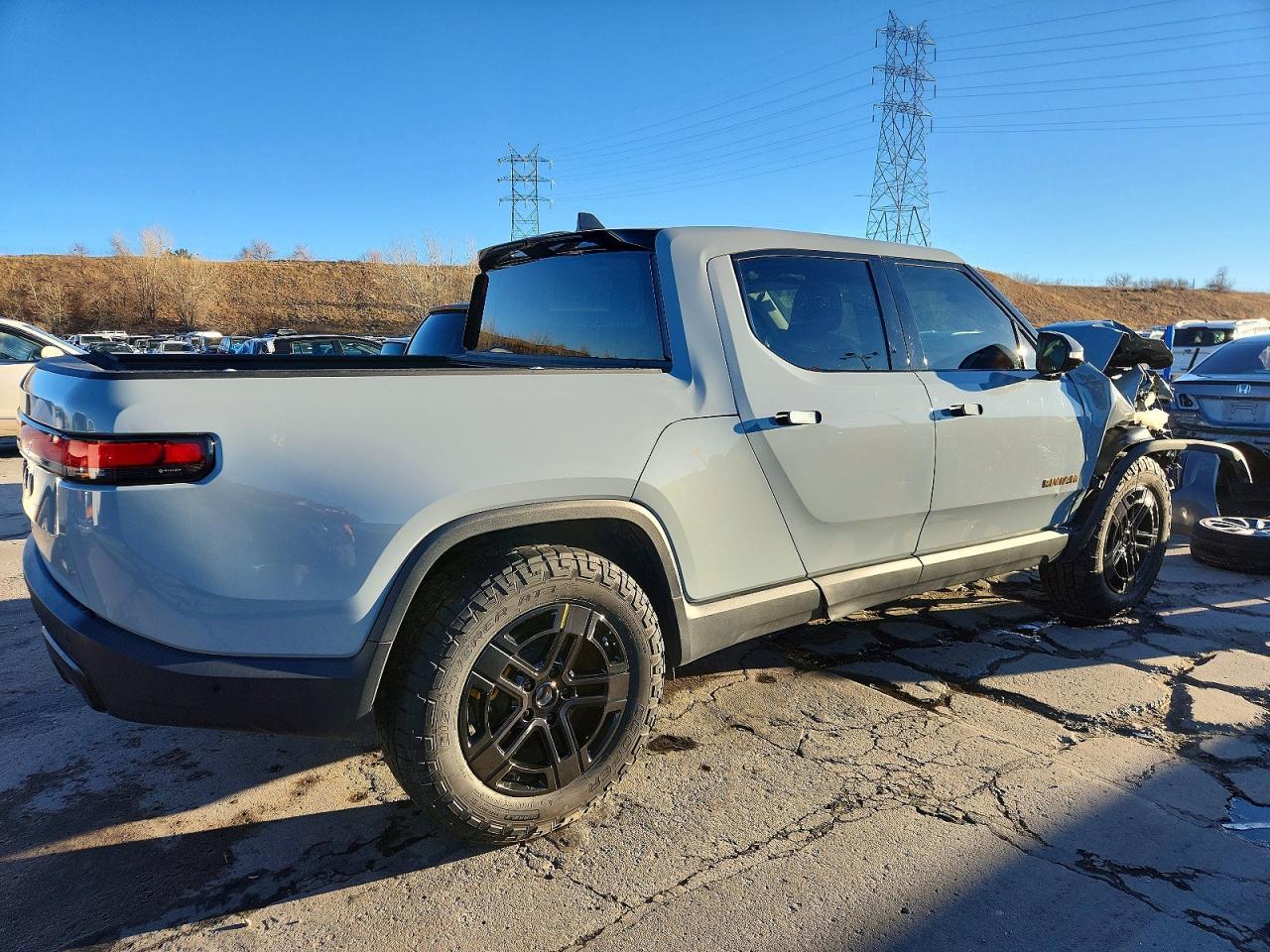 2022 Rivian R1T Adventure - Image 3