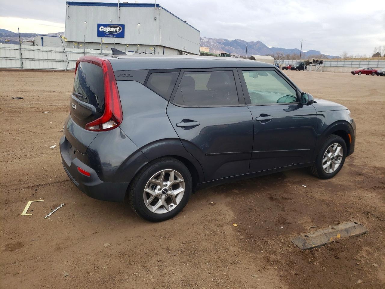 2022 Kia Soul Lx - Фото 3